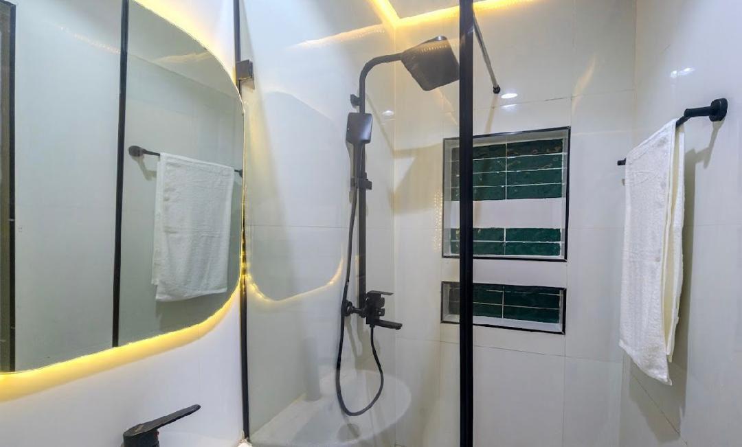 Oniru VI Luxury Apartment