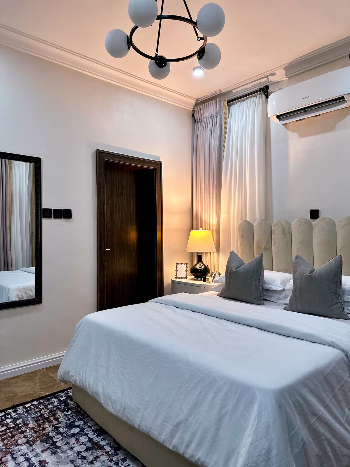 1 Bedroom Apartment - Maitama, Abuja